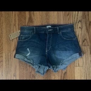 ROXY VINTAGE JEAN SHORTS